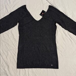 New Guess Double V Neck Gray Pull Over Sweater L
